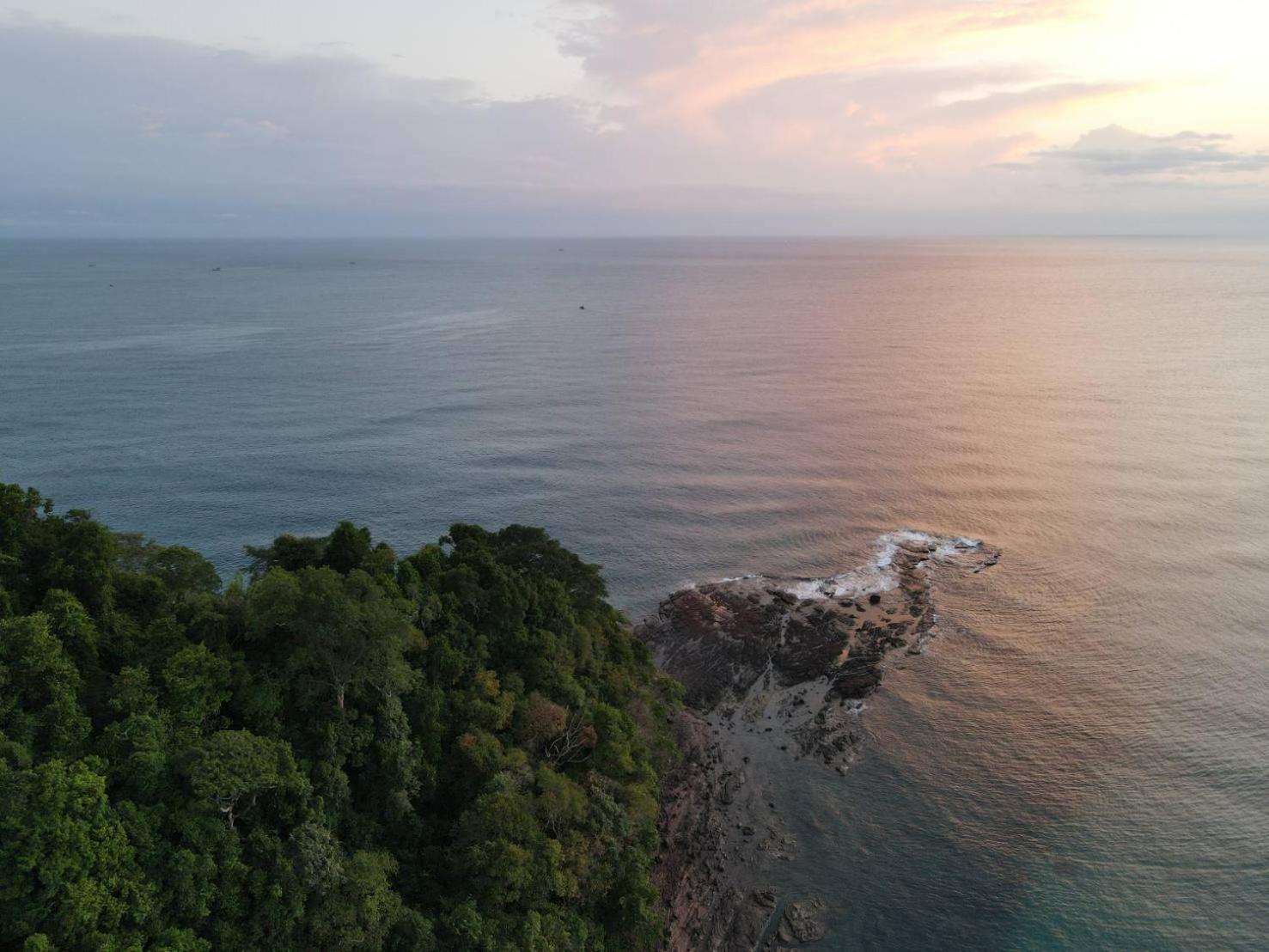 Koh kood Neverland beach resort Ko Kut Exteriör bild