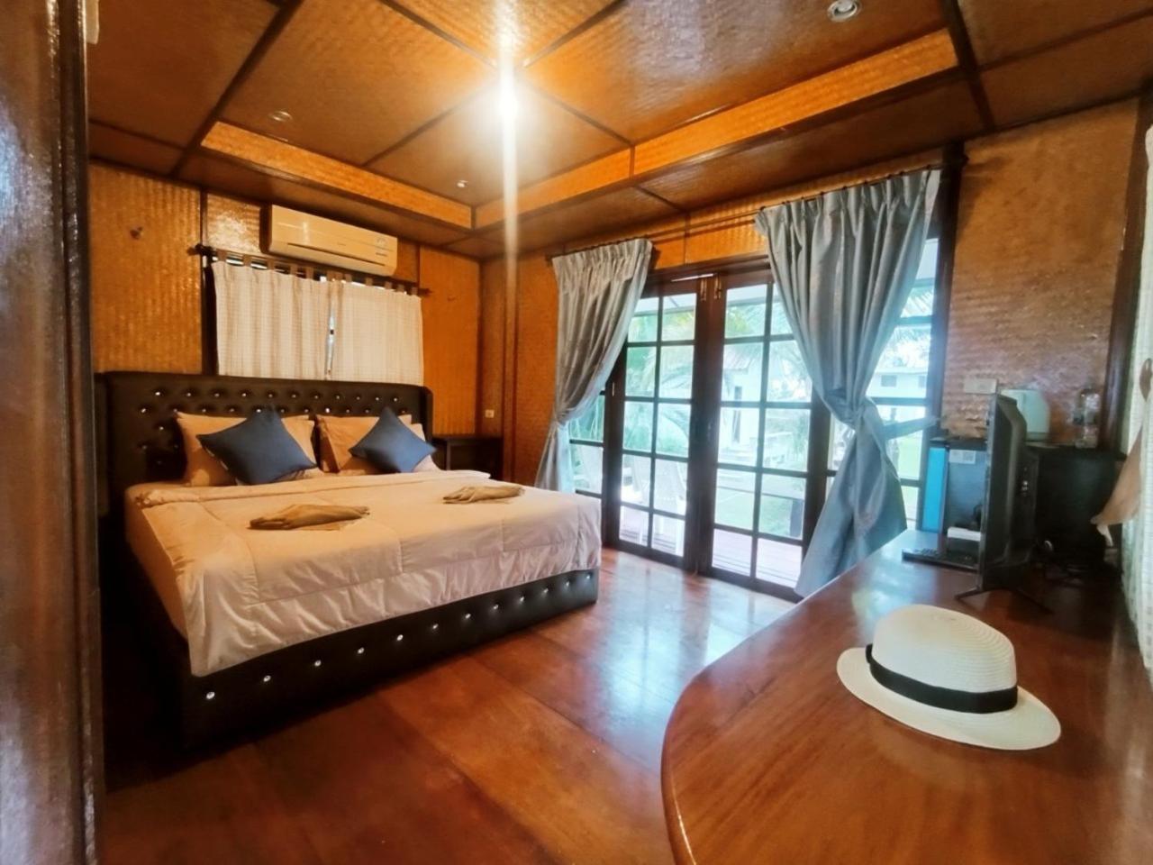 Koh kood Neverland beach resort Ko Kut Exteriör bild
