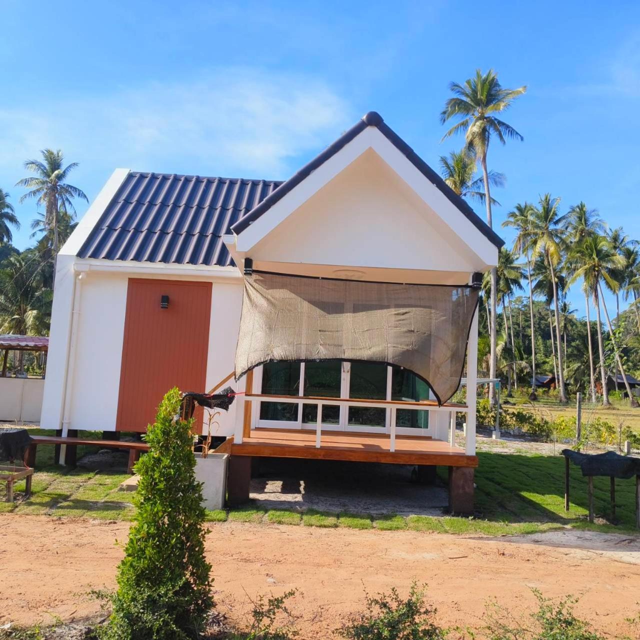 Koh kood Neverland beach resort Ko Kut Exteriör bild